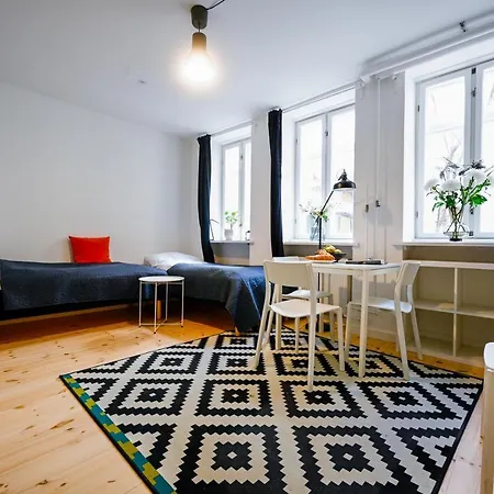 Διαμέρισμα Lovely Studio Apartment Close To Tivoli Park *